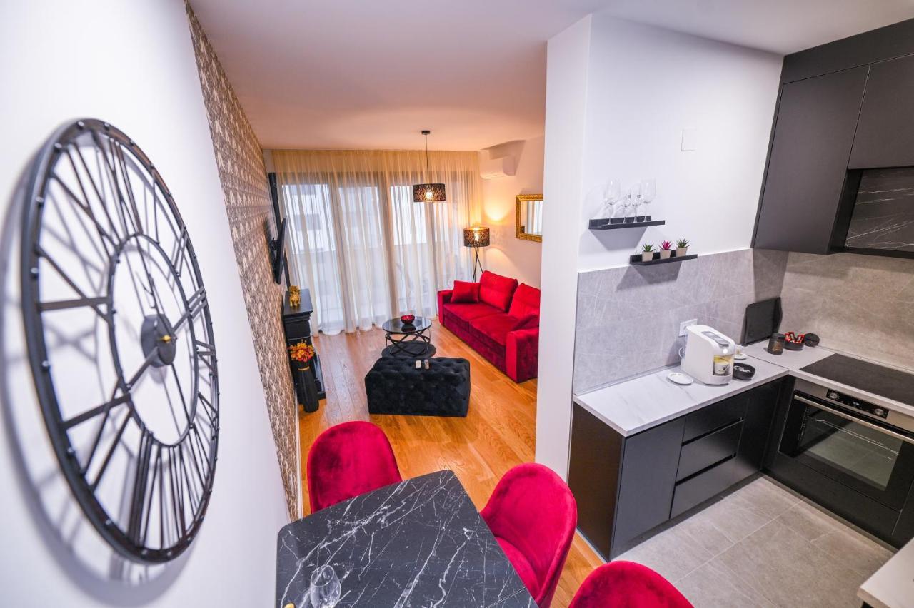 Apartman City Charm Banja Luka Esterno foto